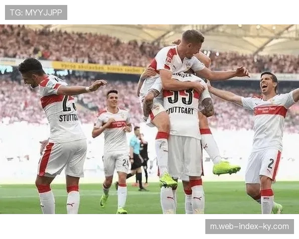 费耶诺德客场不敌贝蒂斯，荷甲球队无缘附加赛区域